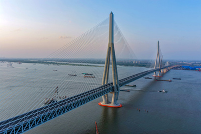 世界最長スパン斜張橋の常泰長江大橋 荷重試験実施=中国