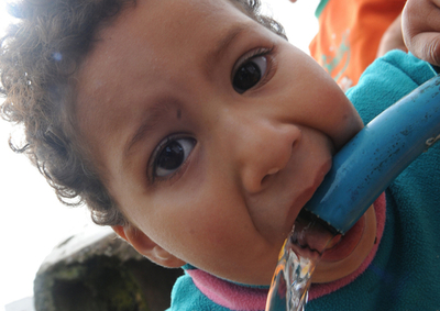 世界水の日、国や地域にまたがる水資源がテーマ