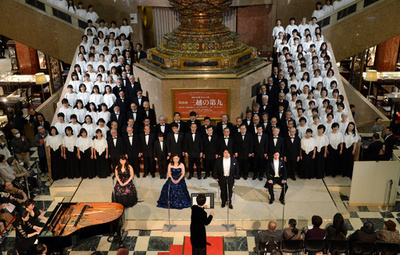 年末恒例の「第9」合唱、三越本店で開催