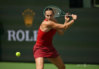 サバレンカ4強、シフィオンテクは天敵に敗戦 ポルシェGP
