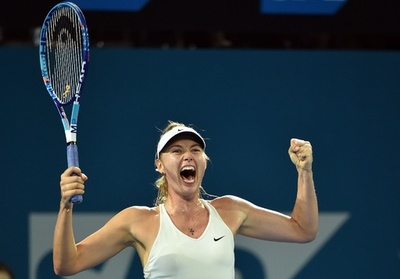 シャラポワがイワノビッチ下し優勝、ツアー通算34勝目 ブリスベーン国際