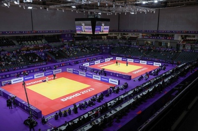 ロシア軍のシンボルつけた観客3人退場、世界柔道