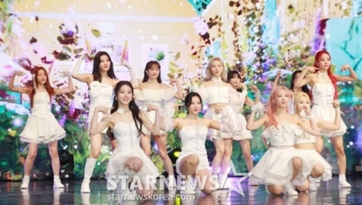 LOONAのカムバック活動、無期限延期