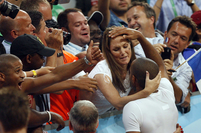 アンリ クレア夫人との離婚が成立