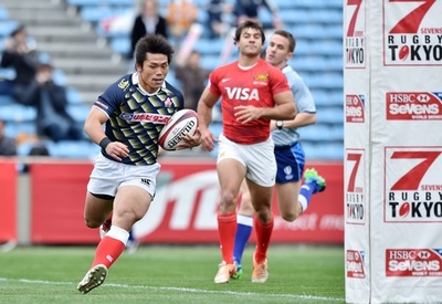 7人制ラグビー「東京セブンズ」開幕、日本が準々決勝へ