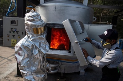 コカインなど16トン焼却処分 ペルー