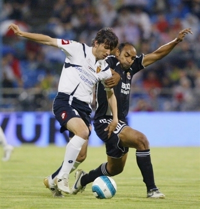 スペインサッカー連盟 「報奨金」の根絶は困難