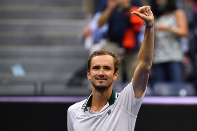 メドベージェフが全米OP8強入り、予選勝者との準々決勝へ