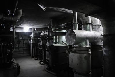 パリの駅地下の「眠り姫」、大戦当時のまま残された地下壕