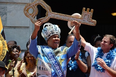 パーティーの始まりだ！ リオのカーニバルが開幕