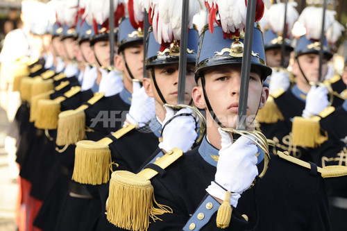 仏革命記念日の軍事パレード インド軍も初参加 写真38枚 ファッション ニュースならmode Press Powered By Afpbb News