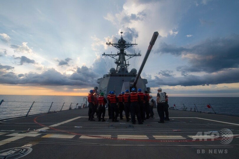 米海軍、南沙諸島で「航行の自由作戦」実施 トランプ政権下初