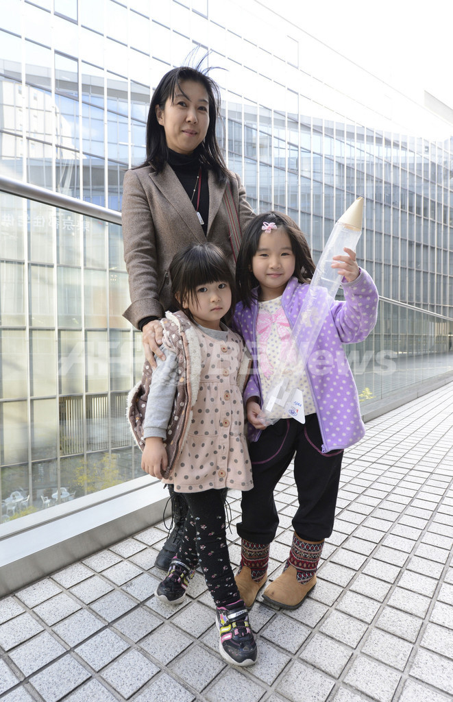 震災による原発事故から2年、いまだ福島を覆う放射能の影