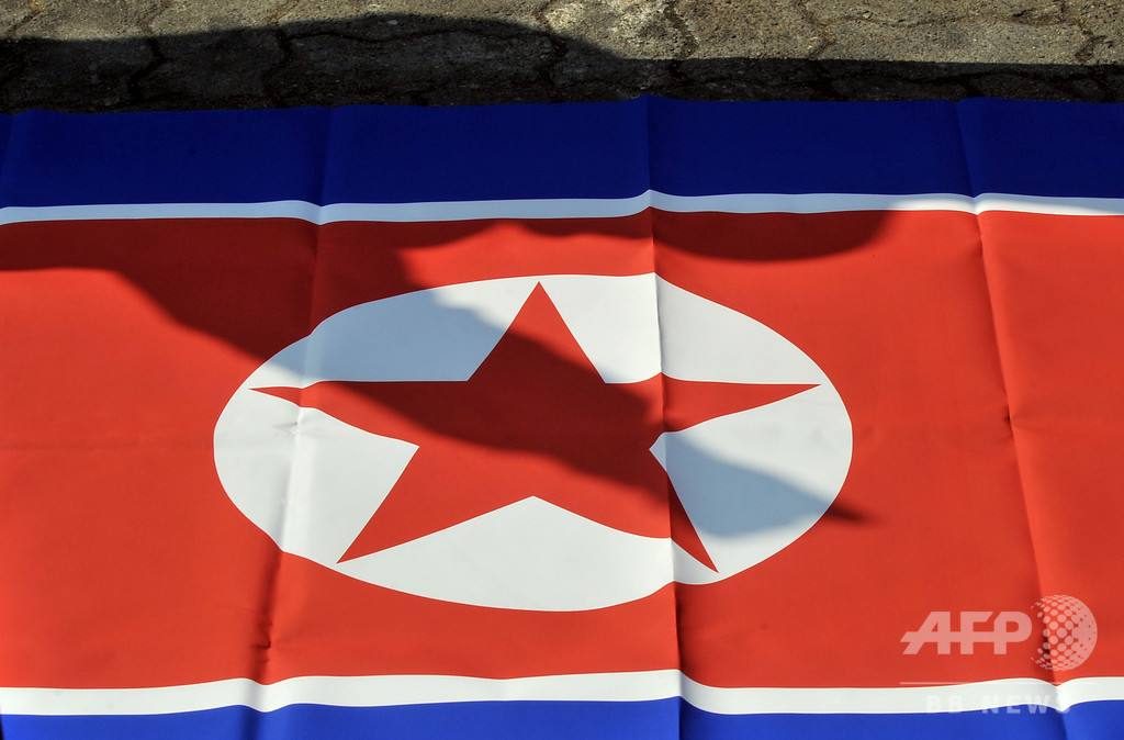 北朝鮮大使館に男ら侵入、職員を拘束 スペイン当局が捜査 北朝鮮大使館に男ら侵入、職員を拘束 スペイン当局が捜査