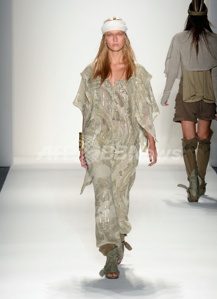 ＜14年春夏NYコレクション＞ニコラス ケイ