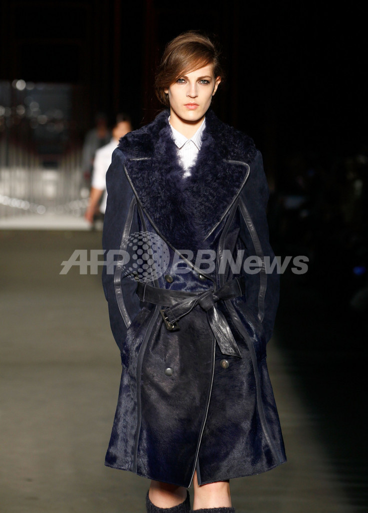 ＜12/13年秋冬NYコレクション＞ディーゼル ブラック ゴールド