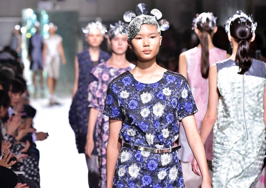 「ミントデザインズ」16年春夏コレクション