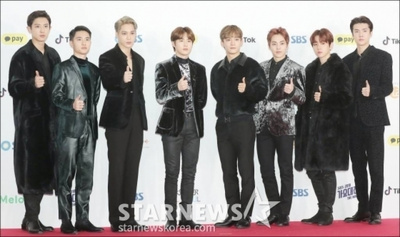 EXO、7thフルアルバムの先行注文、35万枚突破