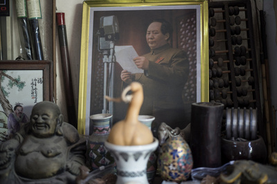 文化大革命は「二度と起きない」中国国営メディアが沈黙破る