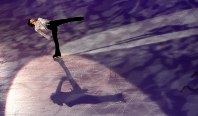 羽生、メドベデワらがエキシビションに登場 GPファイナル