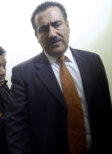 グアテマラでヘリコプターの墜落事故、内相ら4人が死亡