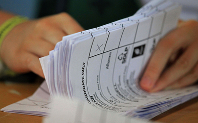 列長すぎて投票間に合わず、投票用紙「品切れ」も 英総選挙でトラブル