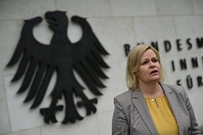 保健相の拉致など計画 独で反コロナ規制グループ逮捕