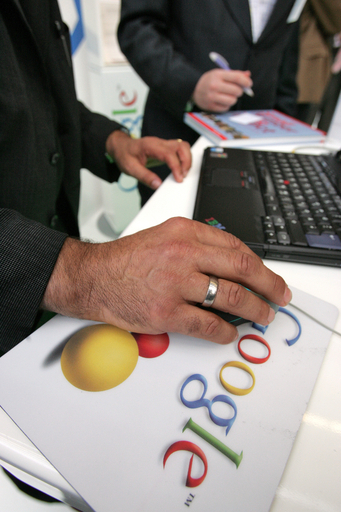 知らない外国語で情報収集が可能に