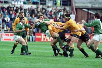 ラグビー元アイルランド代表、働く銀行から約7700万円横領