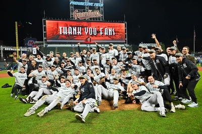 ヤンキースが15年ぶりWS進出 ソトが10回に殊勲スリーラン