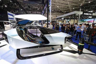 小鵬汽車2024年の目標：持続的な拡大、インテリジェントドライブのコスト削減と高速化