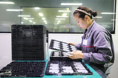 モバイルバッテリー安全規格を強化 中国で2027年4月施行