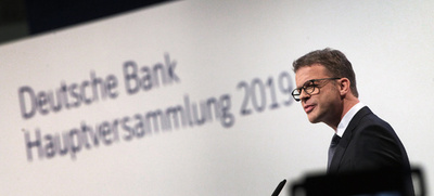 ドイツ銀行、22年までに1万8000人削減へ 従業員の5人に1人