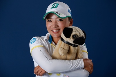 ポートレート撮影に臨む有村―23日にマイヤーLPGAクラシック開幕