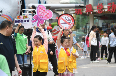 中国で未成年への電子たばこ販売禁止に 学校周辺の販売も制限