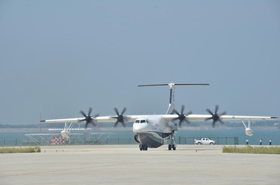 中国製造の水陸両用機、水上飛行テストへ