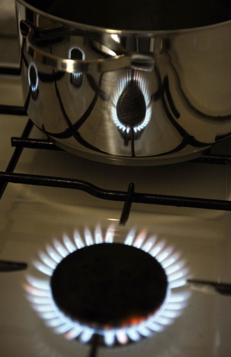 交際女性を殺害し「調理」か、男性も死亡 豪州