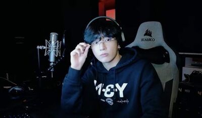 BTSジョングク、日曜早朝に16曲の即興ライブ