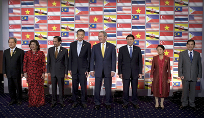 ブッシュ米大統領、東南アジアサミットのテキサス州開催を提案