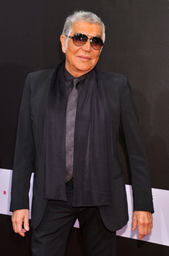 ロベルト・カヴァリ、コレクション日程に不満を語る