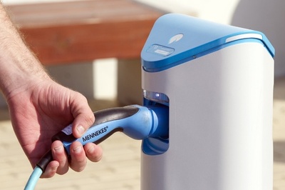 「10分充電で320キロ走行」急速充電可能な新バッテリー 米研究