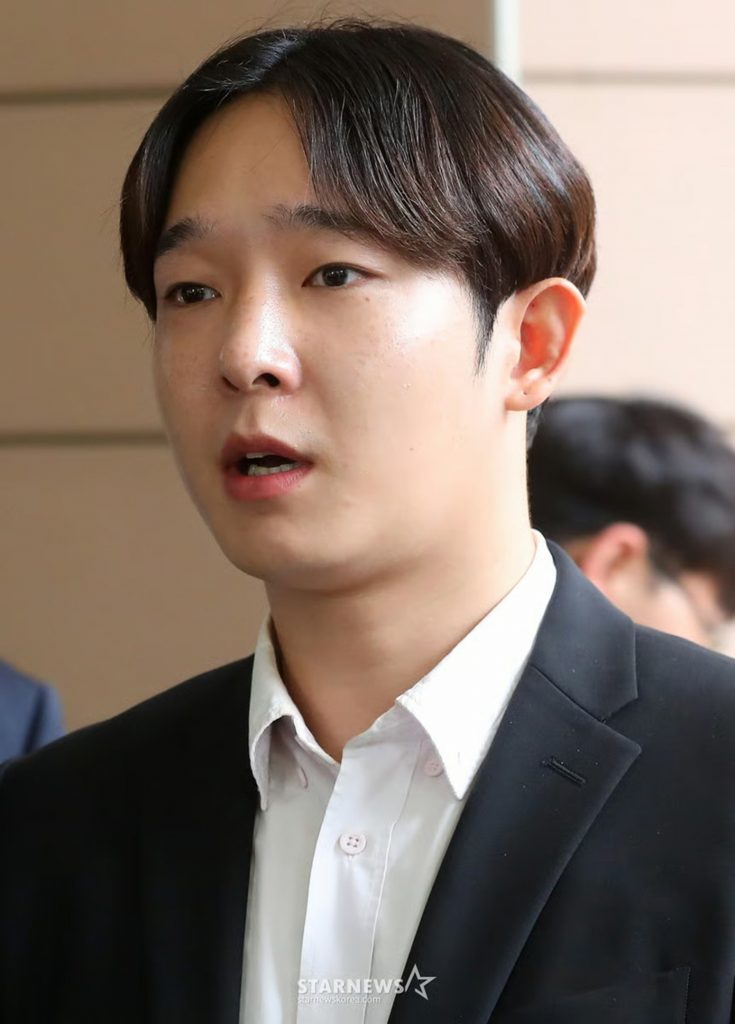 (c)STARNEWS