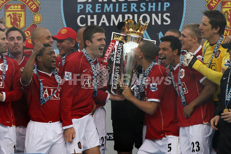 ＜サッカー プレミアリーグ＞マンチェスター・ユナイテッド ホームで優勝セレモニー - 英国