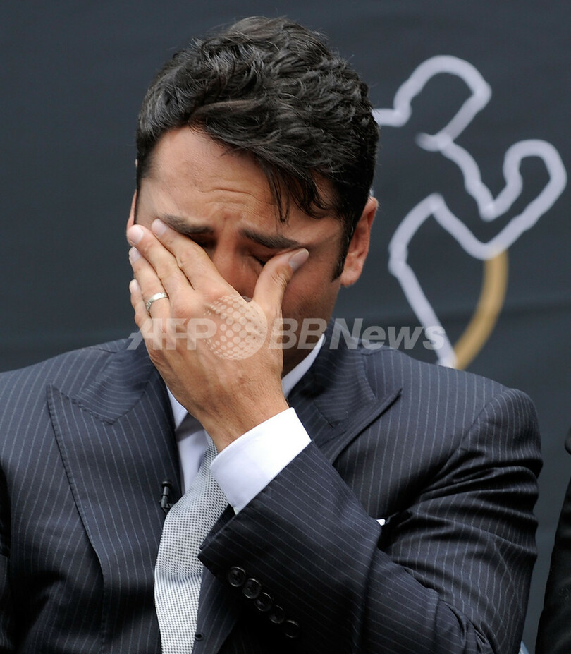 元6階級王者デラホーヤが現役引退を発表