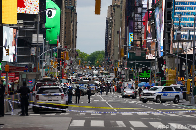 米nyタイムズスクエアで銃撃 4歳女児ら3人負傷 写真9枚 国際ニュース Afpbb News