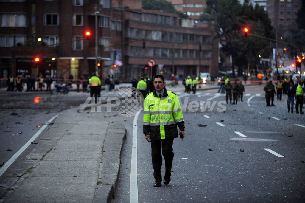 コロンビア首都で車爆弾が爆発、7人負傷 写真6枚 国際ニュース:AFPBB News
