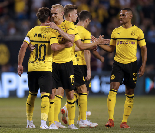ボルシア・ドルトムント M. Götze 10 ゲッツェ 低調なドルトムント10番ゲッツェ、独紙酷評「特別扱いの正当性を
