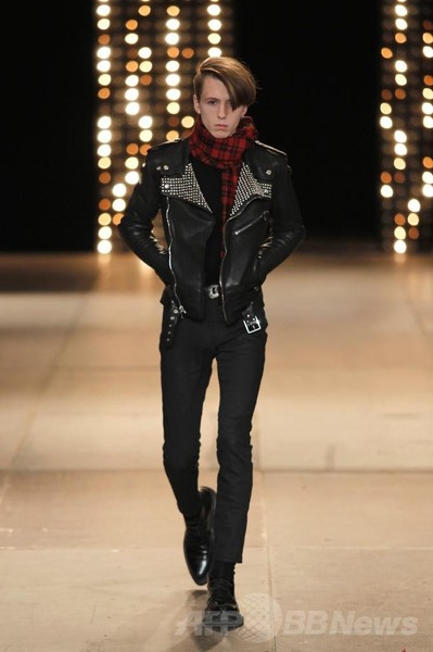 ＜14/15年秋冬パリ・メンズコレクション＞サンローラン