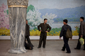 北朝鮮の首都・平壌（Pyongyang）市、平壌地下鉄の復興（Puhung）駅。平壌地下鉄は故金日成（キム・イルソン、Kim Il-Sung）体制下の1969～1972年に開通。地下110メートル付近を走り、世界で最も地中深くにある地下鉄とされる。15日は、故金日成主席の生誕100年にあたる（2012年4月14日撮影）。(c)AFP/Ed Jones