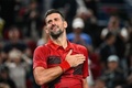 男子テニス、上海オープン、シングルス2回戦。勝利を喜ぶノバク・ジョコビッチ（2024年10月5日撮影）。(c)Hector RETAMAL/ AFP